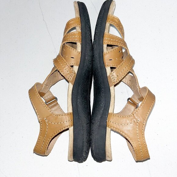 Earth Origins Sellie Strappy Sandal Tan Size 9 - Picture 8 of 11